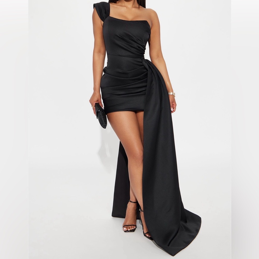 Fashion Nova Elegant Black Draped Mini Dress